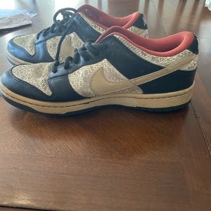 Repost!!! Nike sneakers